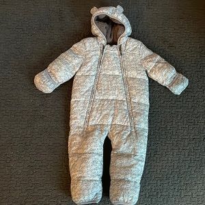 Great condition, worn once, toddler 18-24 month snowsuit, cold control ultra max